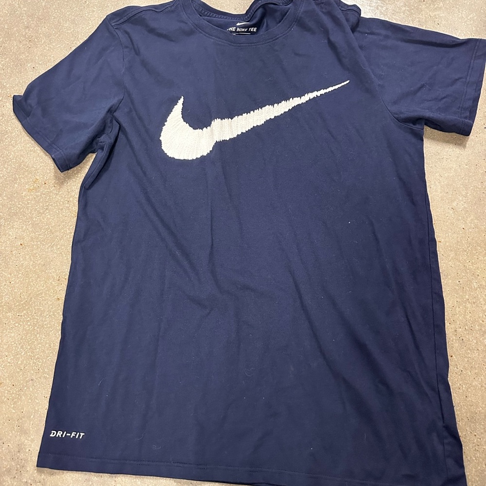Men’s Nike t shirt